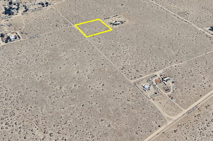 2.50 Acres Palmdale, Los Angeles County, CA
