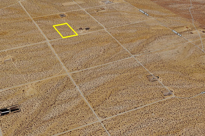 5 Acres Adelanto, San Bernardino County, CA
