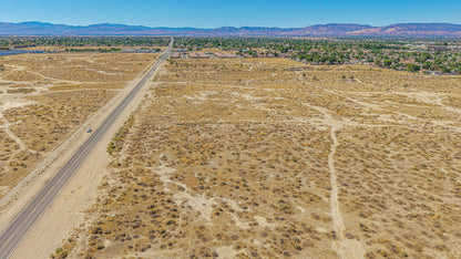 2.03 Acres Lancaster, Los Angeles County, CA (Paved Road)