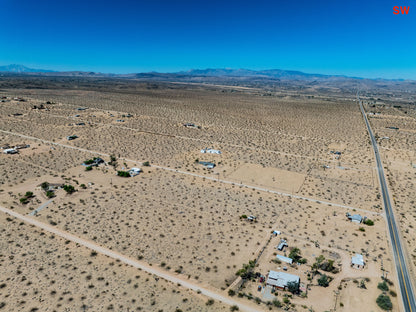 2.32 Acres Landers, San Bernardino County, CA (Power & Water)