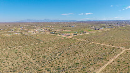 2.27 Acres Phelan, San Bernardino County, CA