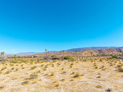 1.47 Acres Borrego Springs, San Diego County, CA (Power, Water, & Paved Road)