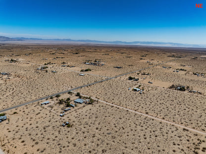 2.32 Acres Landers, San Bernardino County, CA (Power & Water)