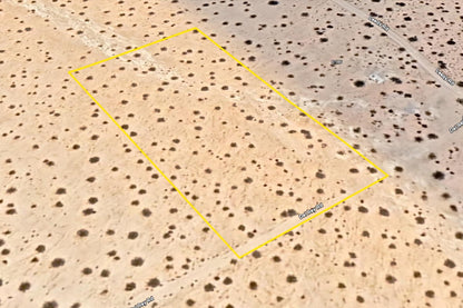 1.25 Acres Twentynine Palms, San Bernardino County, CA (Power)