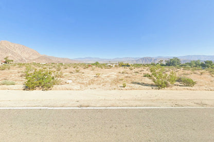 1.47 Acres Borrego Springs, San Diego County, CA (Power, Water, & Paved Road)