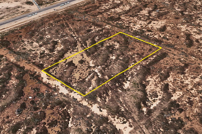 1.14 Acres Lancaster, Los Angeles County, CA (Commercial Lot & Power)