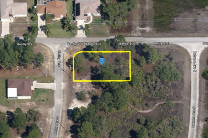 0.26 Acre Lehigh Acres, Lee County, FL (Power, Water, & Paved Road)