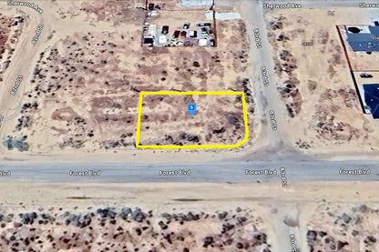 0.24 Acre California City, Kern County, CA (Power, Water, & Paved Road)