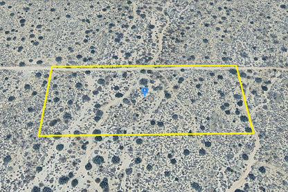 4.95 Acres Llano, Los Angeles County, CA