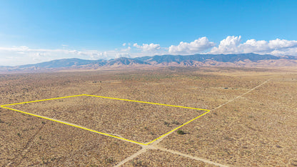 0.07 Acre Apple Valley, San Bernardino County, CA (Commercial-Residential Lot)