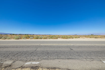 2.03 Acres Lancaster, Los Angeles County, CA (Paved Road)