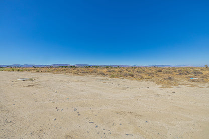 2.03 Acres Lancaster, Los Angeles County, CA (Paved Road)