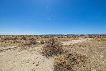 2.03 Acres Lancaster, Los Angeles County, CA (Paved Road)