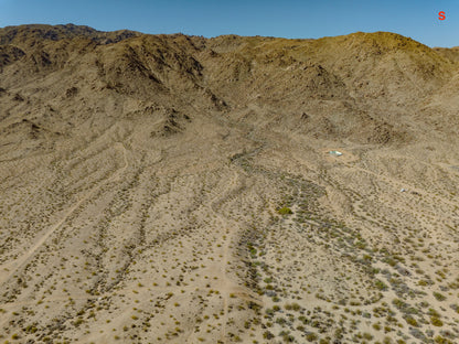 13.63 Acres Twentynine Palms, San Bernardino County, CA (Water)