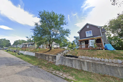 0.10 Acre Kansas City, Wyandotte County, KS (Power, Water, & Paved Road)