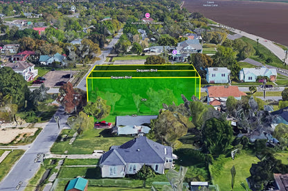 0.22 Acre Port Arthur, Jefferson County, TX (Power, Water, & Paved Road)