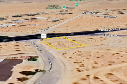 0.16 Acre Ridgecrest, Kern County, CA (Power, Water, & Paved Road)