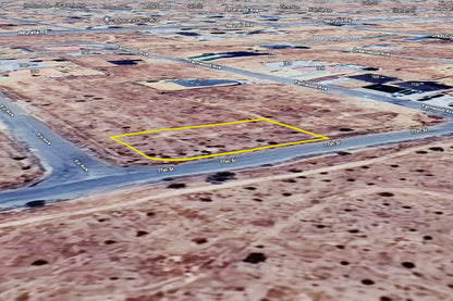 0.22 Acre California City, Kern County, CA (Power, Water, & Paved Road)