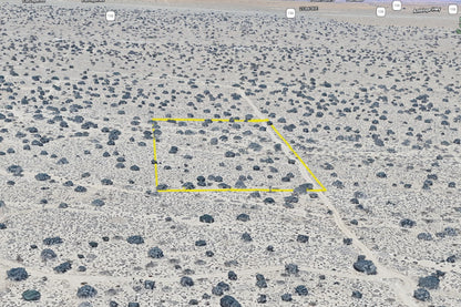 4.95 Acres Llano, Los Angeles County, CA