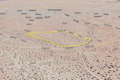 9.61 Acres California City, Kern County, CA