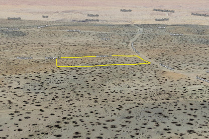 1.99 Acres California City, Kern County, CA