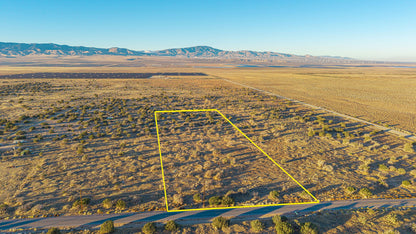 9.77 Acres Lancaster, Los Angeles County, CA (Power)