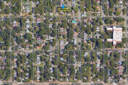 0.11 Acre Topeka, Shawnee County, KS (Power, Water, & Paved Road)