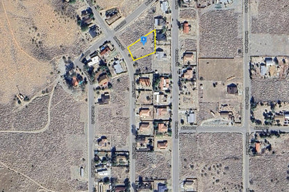 0.48 Acre Whitewater, Riverside County, CA (Power, Water, & Paved Road)