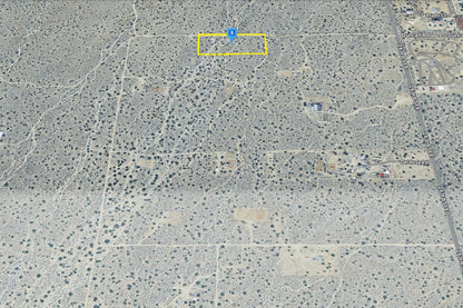 4.95 Acres Llano, Los Angeles County, CA