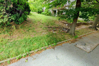 0.14 Acre Kansas City, Wyandotte County, KS (Power, Water, & Paved Road)