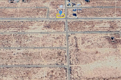 0.24 Acre California City, Kern County, CA (Power, Water, & Paved Road)