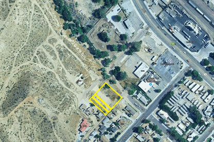 0.49 Acre Victorville, San Bernardino County, CA (Power, Water, & Paved Road)