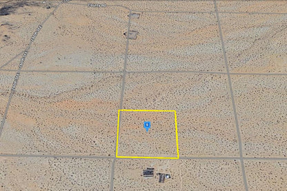 9.76 Acres Adelanto, San Bernardino County, CA