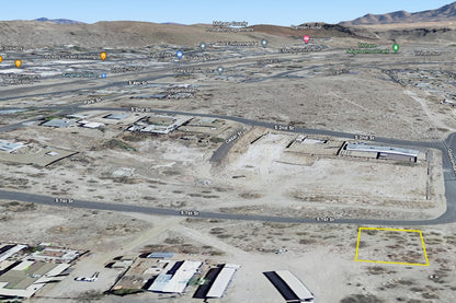 0.11 Acre Kingman, Mohave County, AZ (Power, Water, & Paved Road)