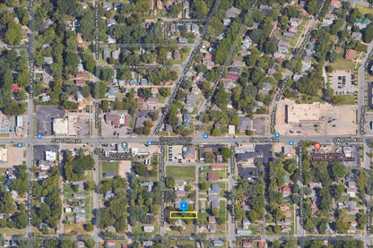 0.11 Acre Topeka, Shawnee County, KS (Power, Water, & Paved Road)