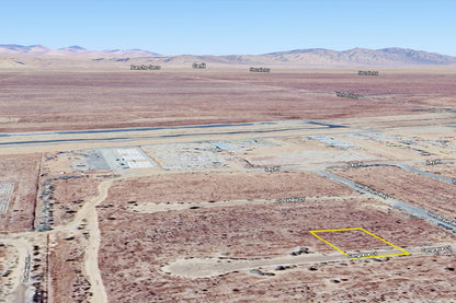 0.21 Acre California City, Kern County, CA (Commercial Lot & Water)