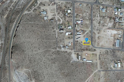 0.11 Acre Kingman, Mohave County, AZ (Power, Water, & Paved Road)