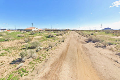 0.22 Acre California City, Kern County, CA (Power & Water)