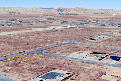 0.22 Acre California City, Kern County, CA (Power, Water, & Paved Road)