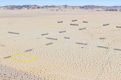 1.25 Acres Twentynine Palms, San Bernardino County, CA (Power)