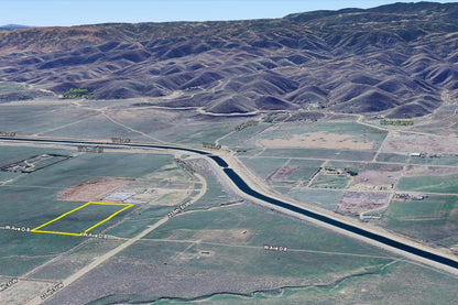 4.85 Acres Lancaster, Los Angeles County, CA (Power)