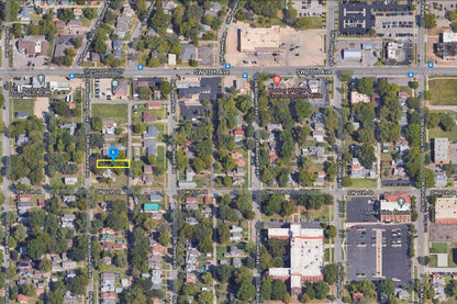 0.11 Acre Topeka, Shawnee County, KS (Power, Water, & Paved Road)