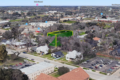 0.14 Acre Waco, McLennan County, TX (Power, Water, & Paved Road)