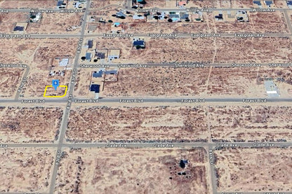 0.24 Acre California City, Kern County, CA (Power, Water, & Paved Road)