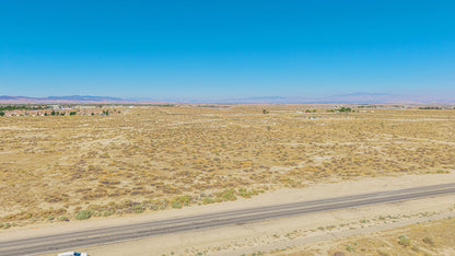 2.03 Acres Lancaster, Los Angeles County, CA (Paved Road)