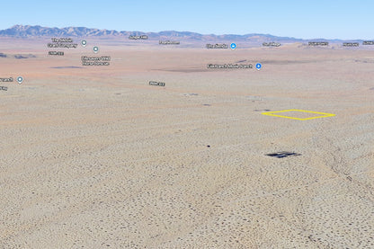 9.76 Acres Adelanto, San Bernardino County, CA