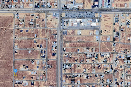 0.22 Acre California City, Kern County, CA (Power, Water, & Paved Road)