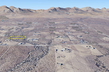 2.35 Acres Golden Valley, Mohave County, AZ (Power)