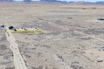1.18 Acres Palmdale, Los Angeles County, CA (Commercial Lot & Power)
