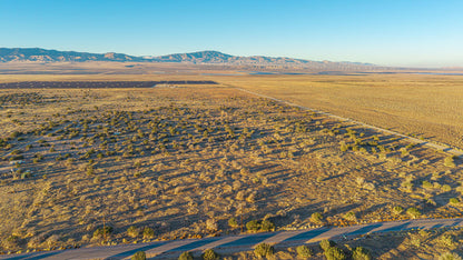 9.77 Acres Lancaster, Los Angeles County, CA (Power)